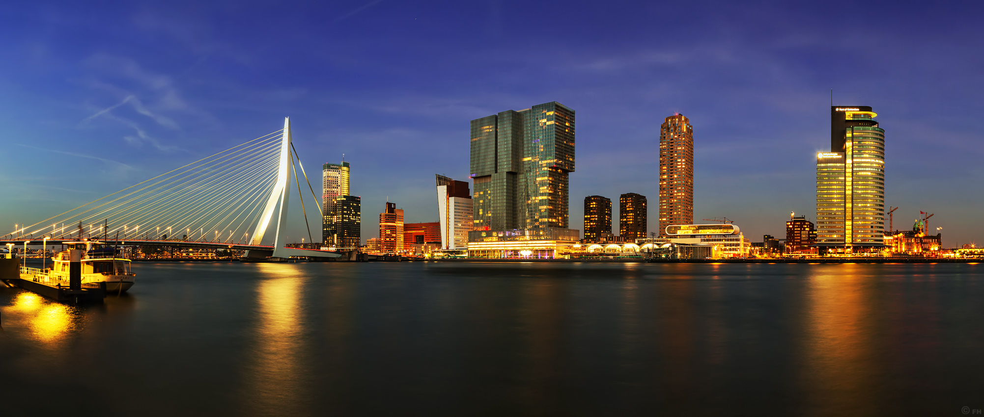 Rotterdam Skyline Panorama | fhmedien.de